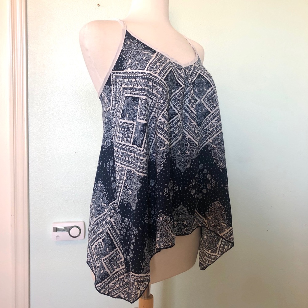 Blue Printed Pattern Tank - Picture 4 of 5